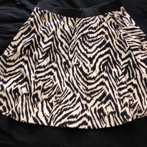 High waisted band zebra skirt